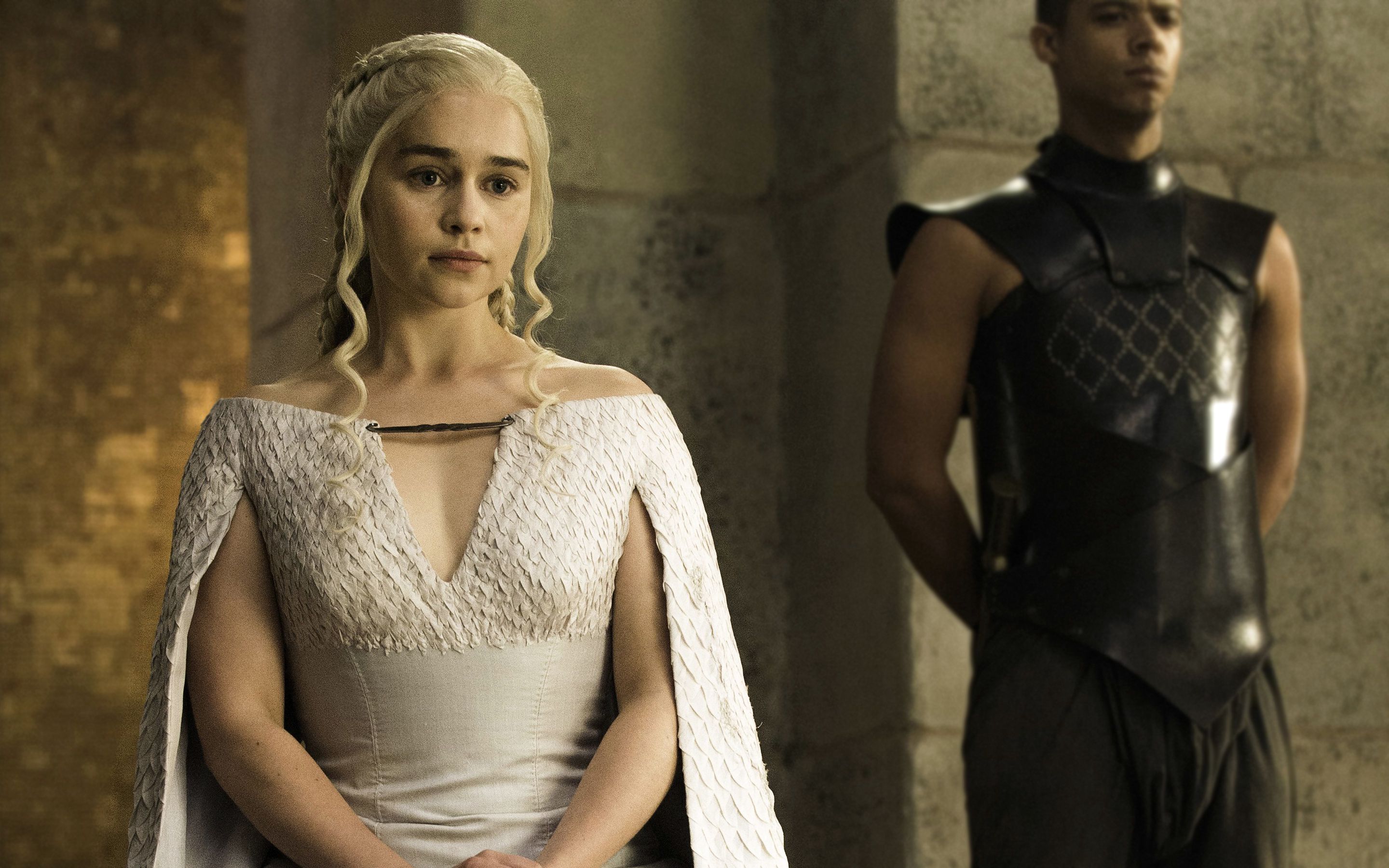 Emilia Clarke In Game Of Thrones Wallpaper Best Wallpapers And